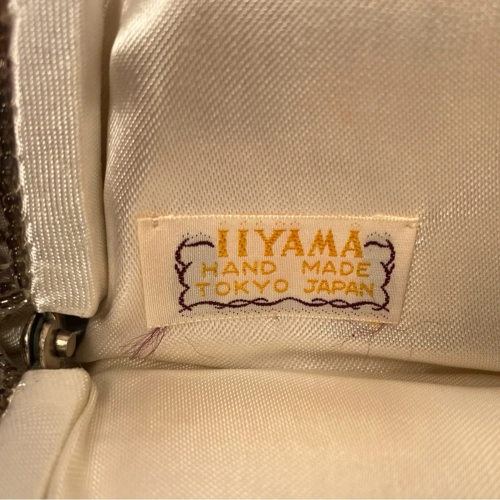 Beaded Floral Clutch by II Yama - Picture 7 of 11